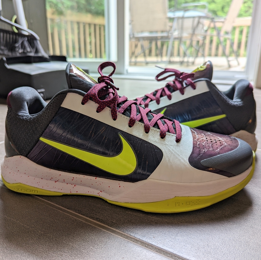 Nike Kobe 5 Protro Chaos Size 12